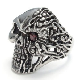 Fein Verarbeiteter Farbbrillanz Hochwertiger Titanring