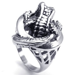 Ausgefeilte Technologie Zarte Farben Für Eine Lange Geschichte Titanring