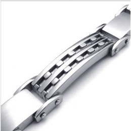 Gekonnte Verarbeitung Farbbrillanz Zuverlässige Qualität Titan Armband