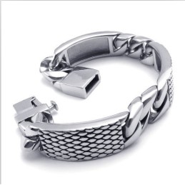 Ausgefeilte Technologie Farbbrillanz Hervorragende Qualität Titanarmband
