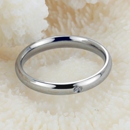 Zuverlässiger Qualitäts-Titanring Für Damen Mit Strass