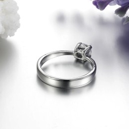 Qualität Und Quantität Gesichert Weiblicher Titanring Mit Strass
