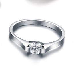 Stabiler Qualitäts-Titanring Mit Strass