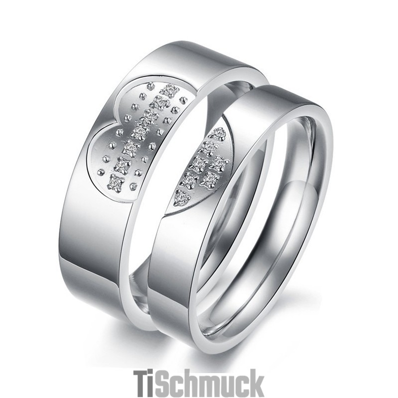 Hochwertiger Sweetheart Titanring Für Verliebte Mit Strass Hochwertiger Sweetheart Titanring Für Verliebte Mit Strass
