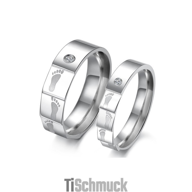 Hochwertiger Layering Titan Ring Für Verliebte Mit Strass Hochwertiger Layering Titan Ring Für Verliebte Mit Strass