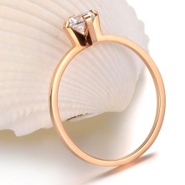 Zuverlässiger Qualitäts-Titanring Für Verliebte Mit Strass