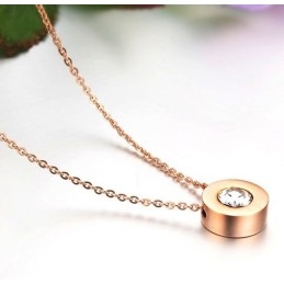 Stabile Qualität Weibliche Titan Halskette Mit Strass