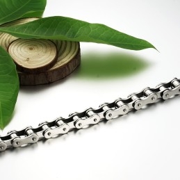 Bekannt Für Sein Hochwertiges Herrenarmband Aus Titan