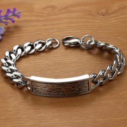 Um Im In- Und Ausland Ein Hohes Ansehen Zu Genießen, Ist Das Männliche Titanarmband