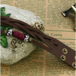 Bekannt Für Seinen Hochwertigen Titan-Lederarmreif