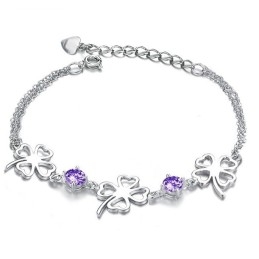 Hochwertiges Damenarmband Aus Platiniertem Titan In Kleeblattform