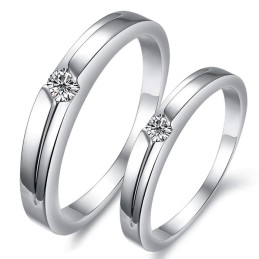 Stabiler Qualitäts-Platinierungs-Titanring Für Liebhaber Mit Strass