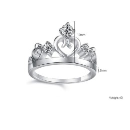 Weltweit Bekannter Platinierter Titanring Mit Strass