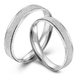 Einfach Zu Verwendender Platin-Titanring Aus Perlengarn Für Liebhaber