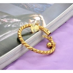 Weltweit Gut Verkaufter Kinderarmreif Mit 18 Karat Gold Und Glocke