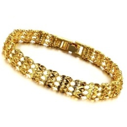 Hochwertiges Damenarmband Mit 18 Karat Goldbeschichtung