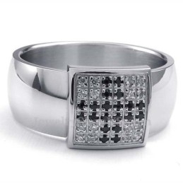 Titanring Mit Weißem Zirkon