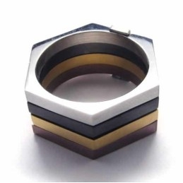 Sechseckiger Farbiger 11-Mm-Titanring