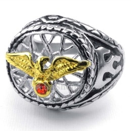 Titan-Gold-Adlerring Mit Rotem Zirkon