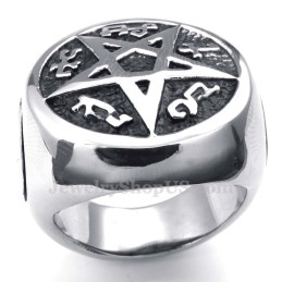 Titanring Mit Fünfzackigem Stern