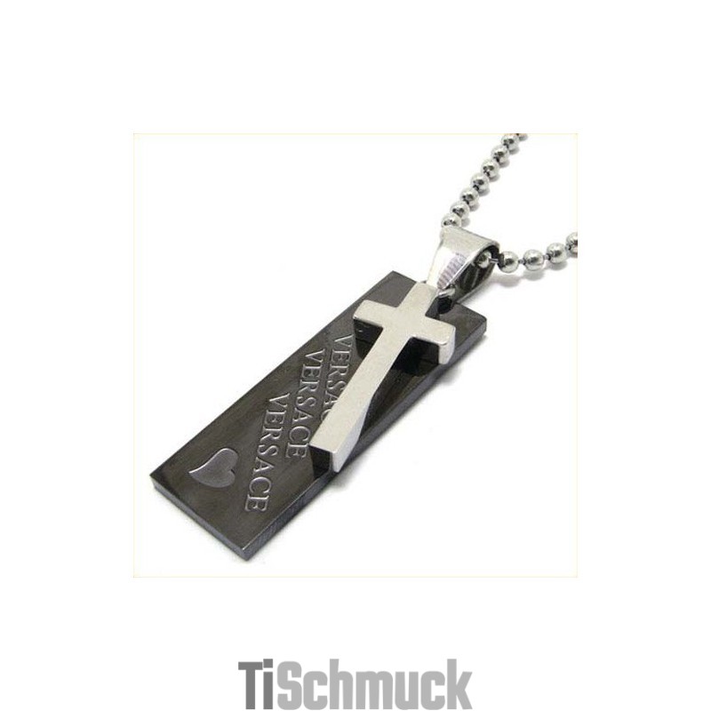 Love Heart Kreuzanhänger Aus Schwarzem Titan Love Heart Kreuzanhänger Aus Schwarzem Titan