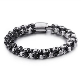 Schickes Totenkopf-Armband
