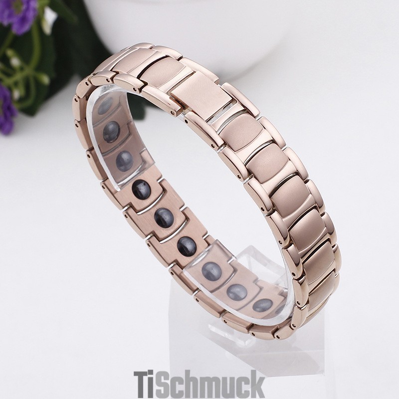 Modisches Galvanisiertes Magnet-Titanarmband Für Männer Modisches Galvanisiertes Magnet-Titanarmband Für Männer