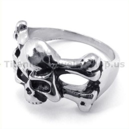 Titanring Mit Totenkopf