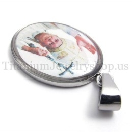 Titananhänger Der Weihnachtsserie