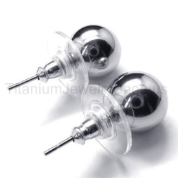 Polierte Kamera-Titan-Ohrringe