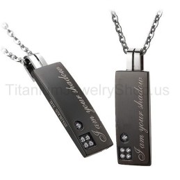 Titan-Liebhaber-Anhänger