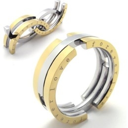 Puzzle-Gold-Titan-Ring