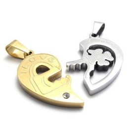 Gold Accent Lovers Titan Anhänger