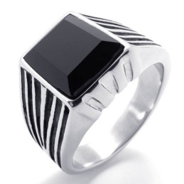 Edelstein-Titanring