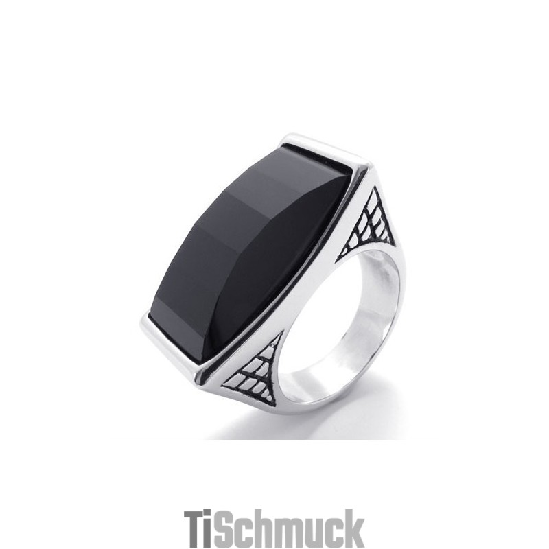 Edelstein-Titanring Edelstein-Titanring
