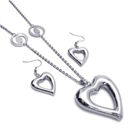 Elegante Form Farbbrillanz Stabile Qualität Titan Schmuckset Inklusive Halskette, Anhänger, Ohrring
