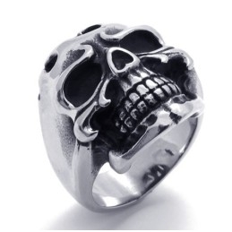 Ausgefeilte Technologie Farbbrillanz Hochwertiger Titanring